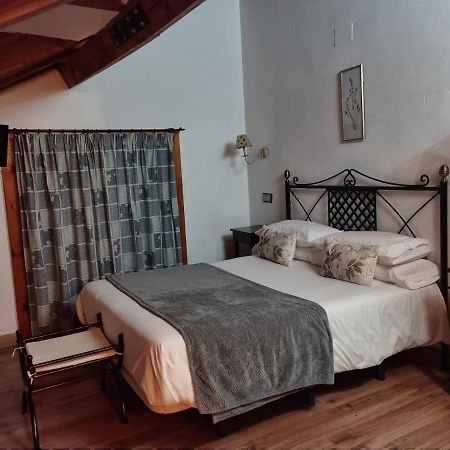 Puerta Al Duraton Bed & Breakfast Sebúlcor Dış mekan fotoğraf