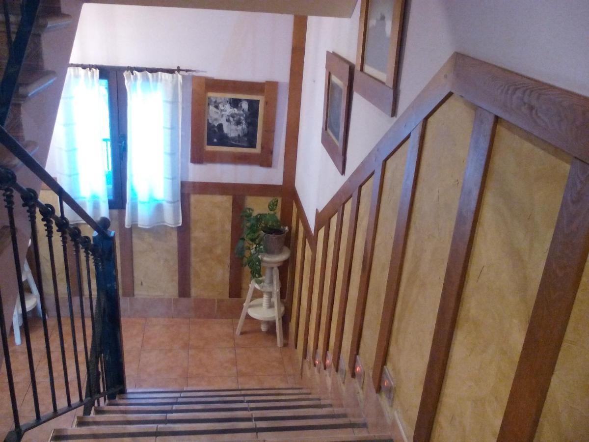 Puerta Al Duraton Bed & Breakfast Sebúlcor Dış mekan fotoğraf